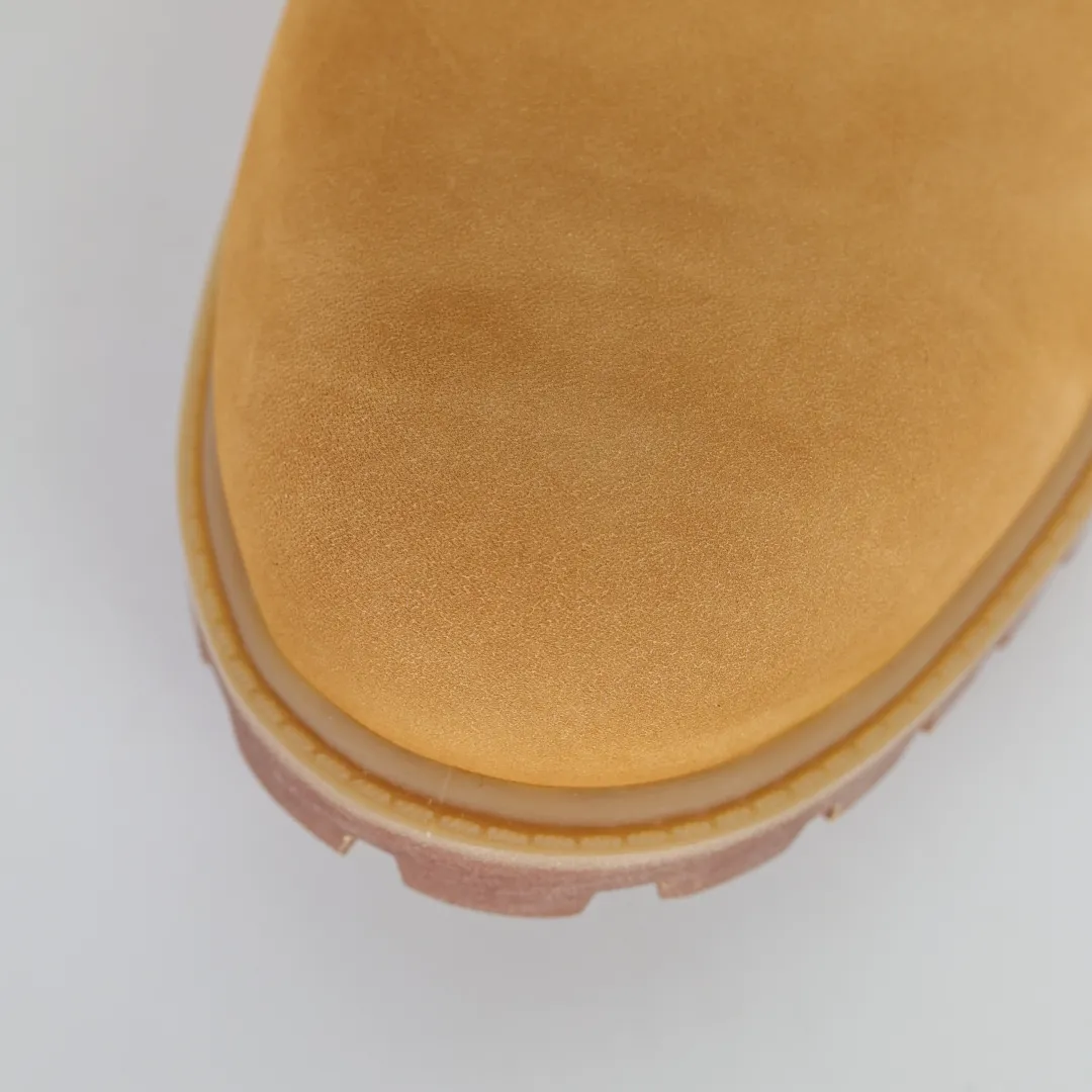 Local self-pickup💰640 Core recommendation Good price Top genuine consistent injection molding process, rubber non-slip outsole resists cold and cracks, genuine consistent full leather collar/lining/sole, equipped with anti-fatigue shock-absorbing honeycomb insole, extremely comfortable, full set of original packaging accessories (comes with shoelaces, cleaning eraser, counter bag) Size: 35 36 37 38 39 39.5 40 41 41.5 42 43 43.5 44 45 One size larger